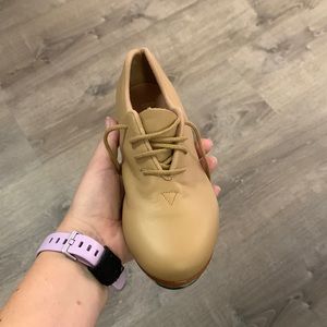 S0388G bloch tan spilt sole tap shoe